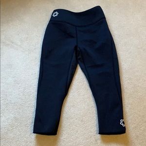 Zaggora cropped pants